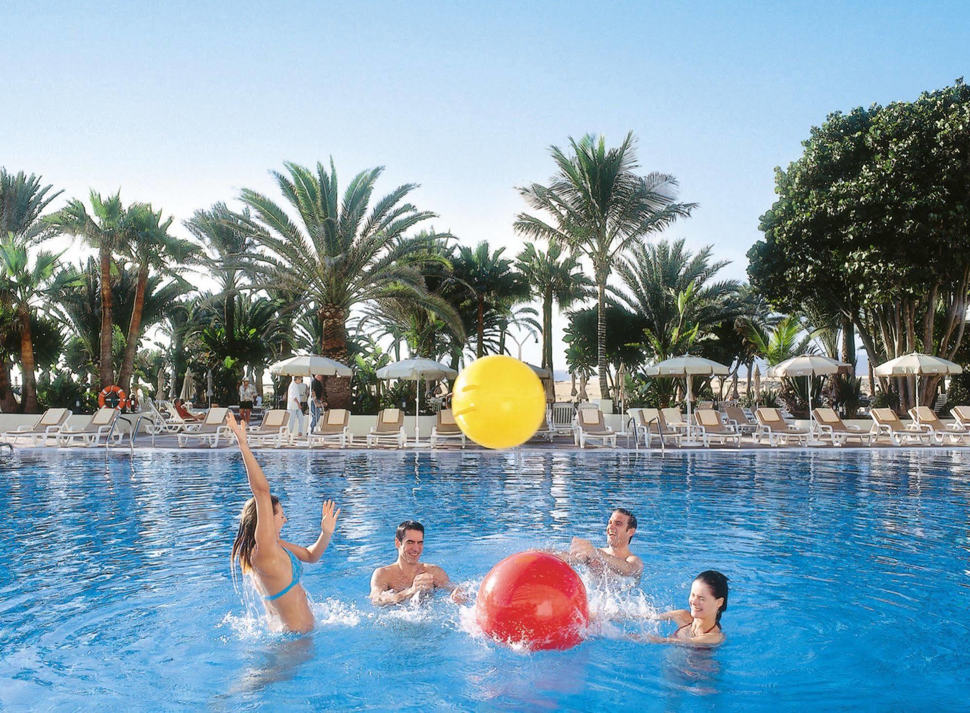 Hotel Riu Oliva Beach Resort Corralejo Eksteriør bilde